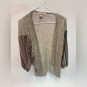 Flying Tomato - patterned sleeve beige cardigan sweater